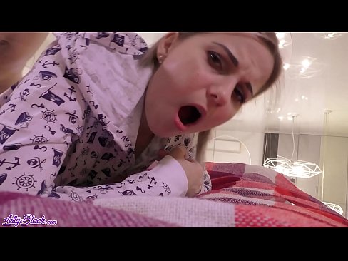 ❤️ Seksi ona qaldirg'och va pregistyle jinsiy aloqa - cum yaqin Sifatli pornoda bizda ☑